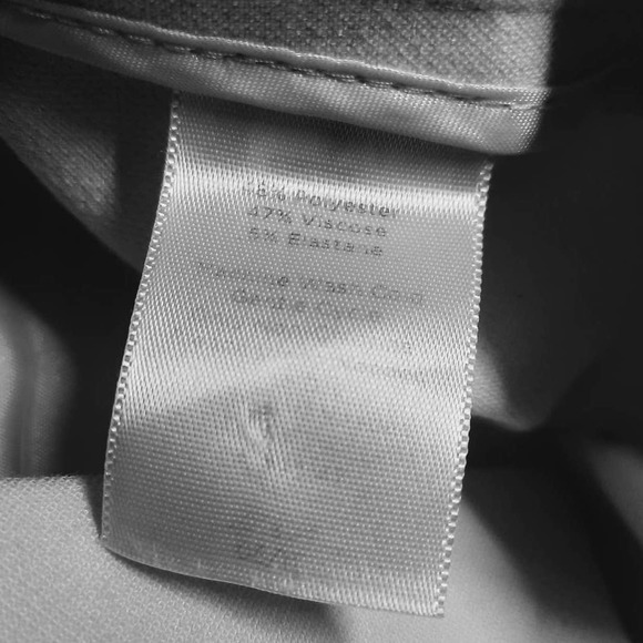 Ingrid & Isabel Windowpane Maternity pants waist band w/ crossover in back Small - Picture 7 of 7